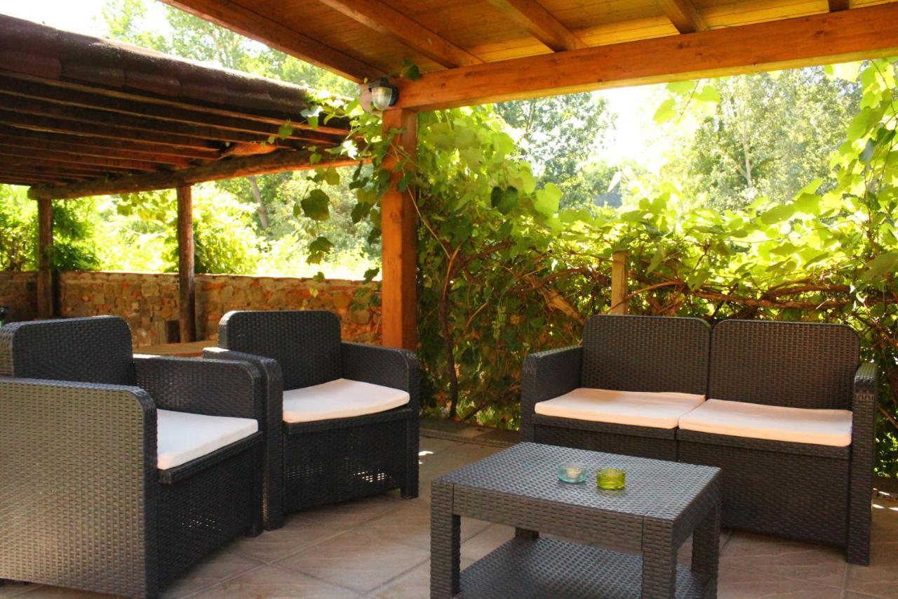 Il Casolare Bed and Breakfast Penna Exteriör bild